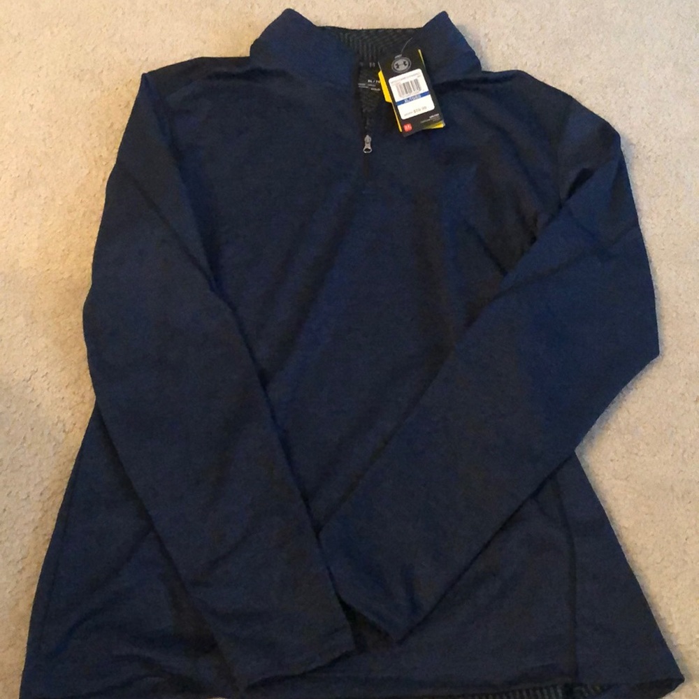 Never been worn!! Under Armour 1/4 Zip